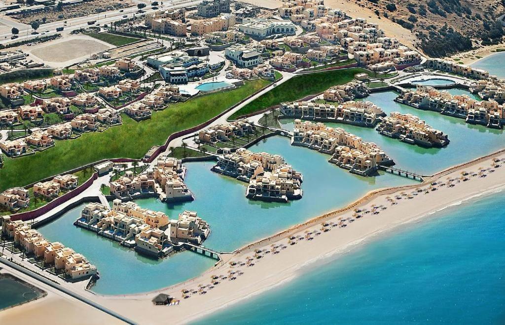 Luxury Villa With Private Pool And Ocean Ras al-Khaimah Bagian luar foto